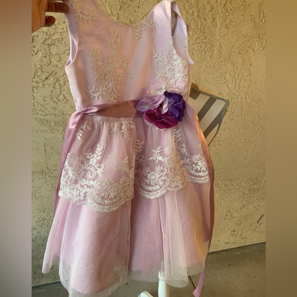 Girls size 5 Chantilly place tulle dress